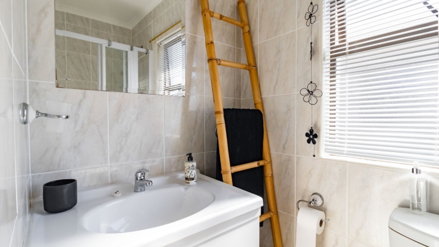 4 Bedroom Property for Sale in Langebaan Country Estate Western Cape